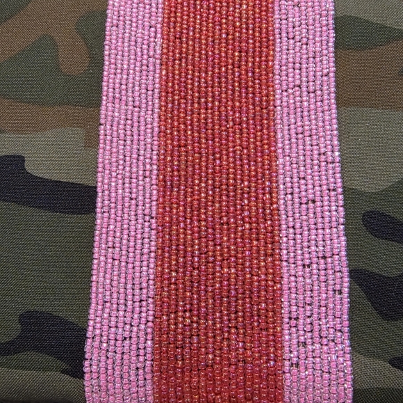 Tiana New York Camo & Beaded Zipper Pouch - Picture 6 of 12